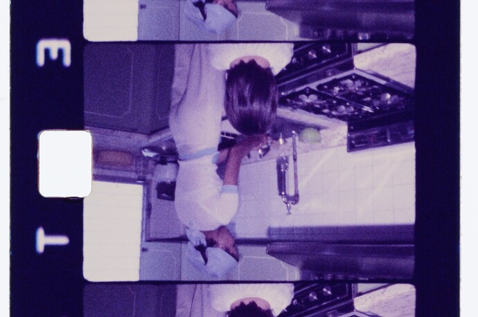 F002__003131
